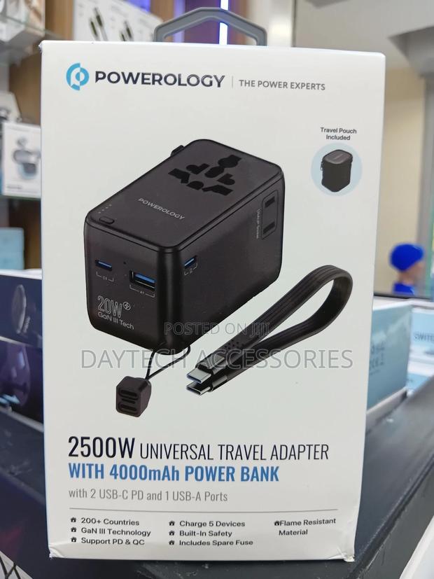 Powerology 2500w Travel Adapter With 4000mah Power Bank - Black