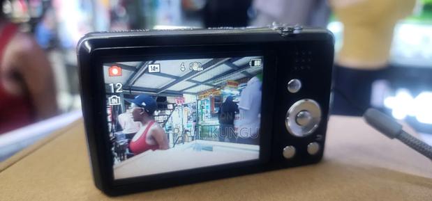 Panasonic Lumix DMC-Fs40 - thumbnail 6