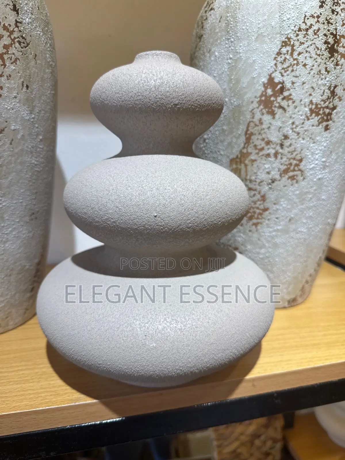 Stone Petal Vase-Size 26*20cm