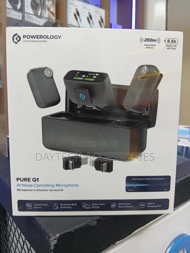The Powerology Pure Q1 Ai Noise-Cancelling Microphone.