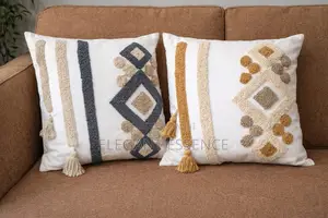 *Scandinavian Boho Style Throw Pillow With Tassel*