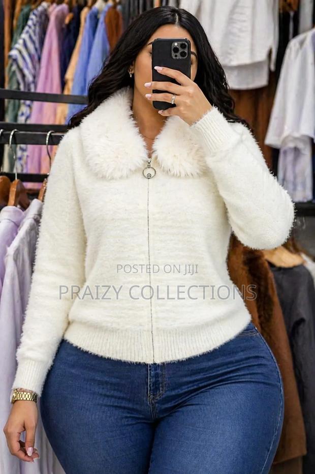 Fur Collar Soft Sweaters - thumbnail 2