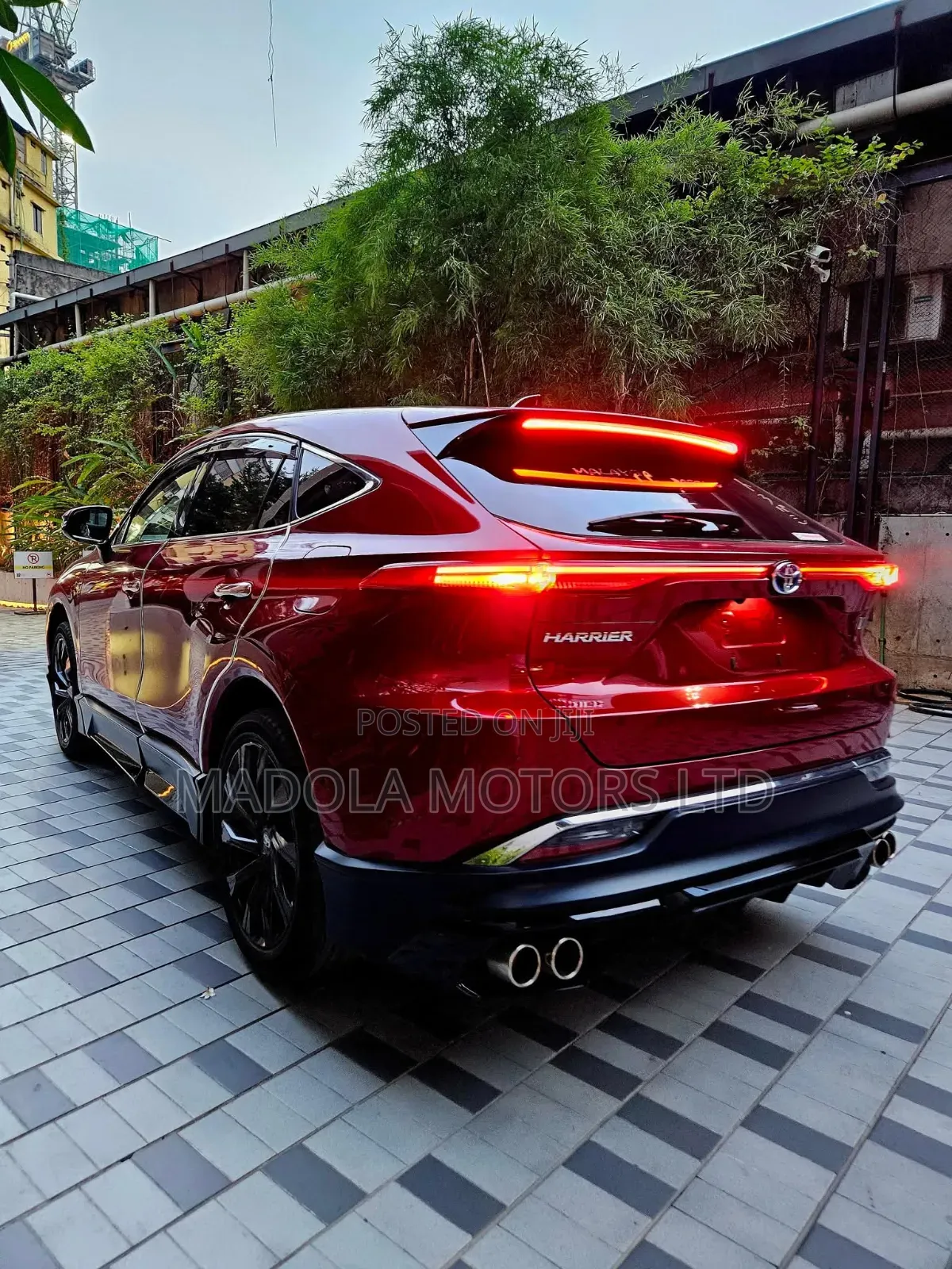 Toyota Harrier 2.5 Hybrid GR Sport 2020 Red