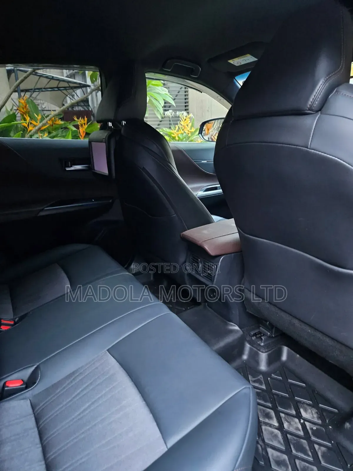 Toyota Harrier 2.5 Hybrid GR Sport 2020 Red