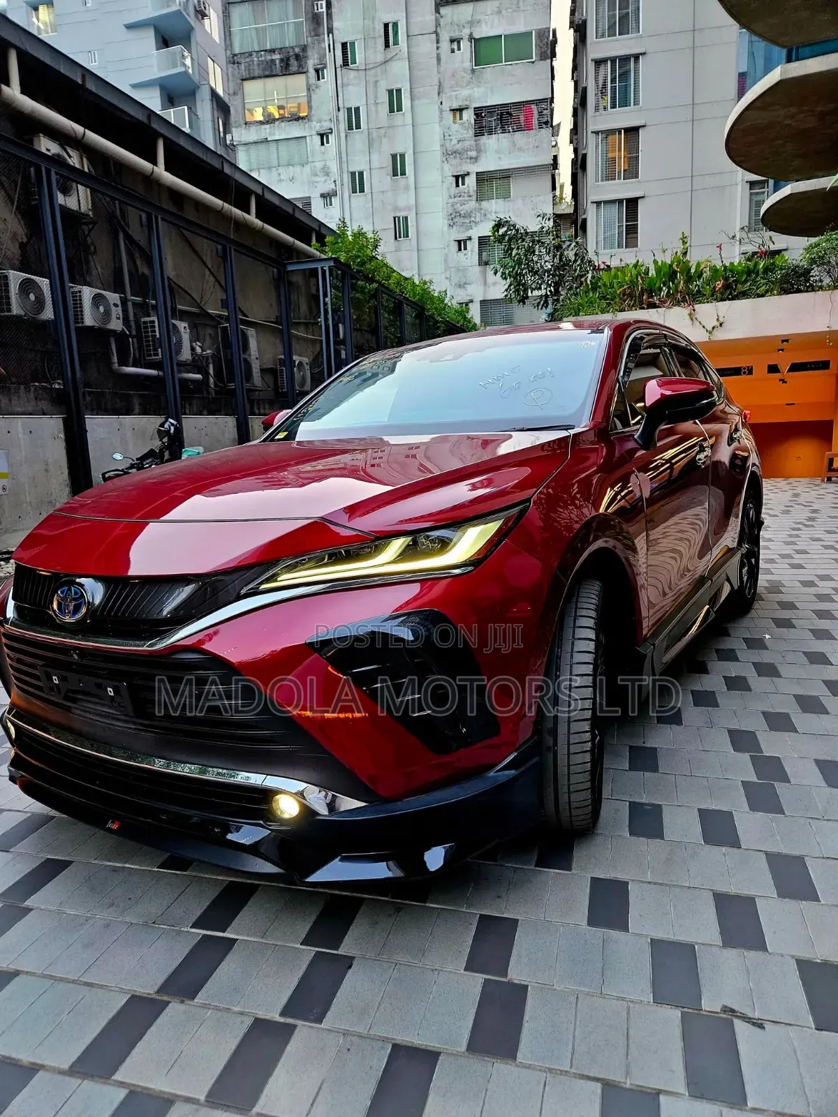 Toyota Harrier 2.5 Hybrid GR Sport 2020 Red