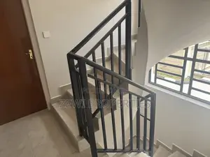 3bdrm Mansion in Matasia for rent