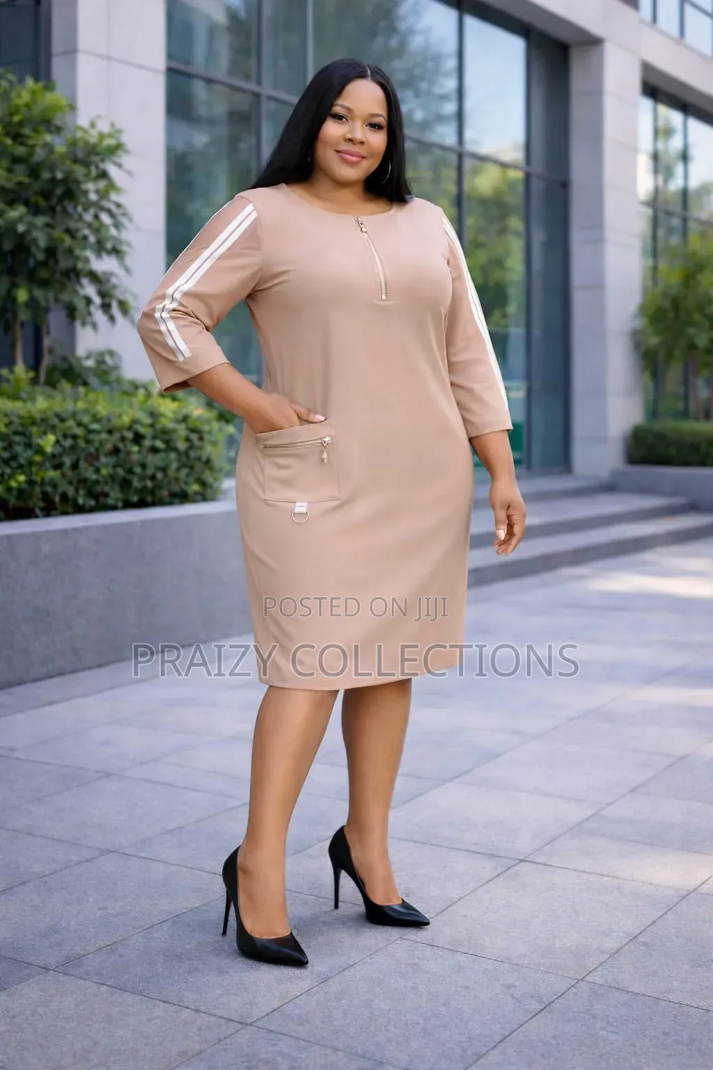 Elegant Straight Dress With Front Pocket