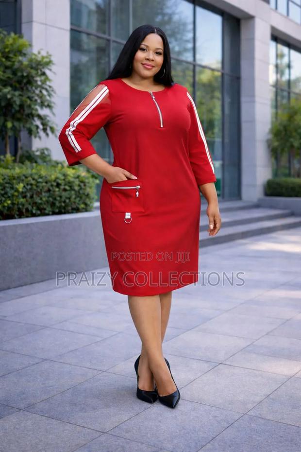 Elegant Straight Dress With Front Pocket - thumbnail 6