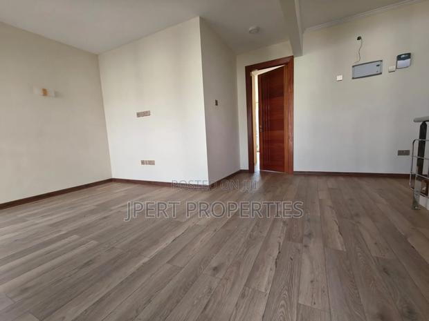 4bdrm Mansion in Runda for rent - thumbnail 13