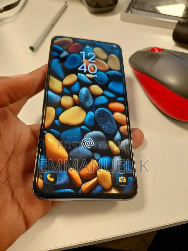 Samsung Galaxy S21 5G 128 GB Black