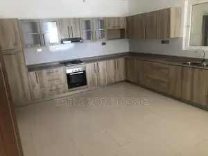 2bdrm Block of Flats in Brookside Drive, Spring Valley for rent