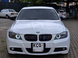 BMW 320i 2011 White