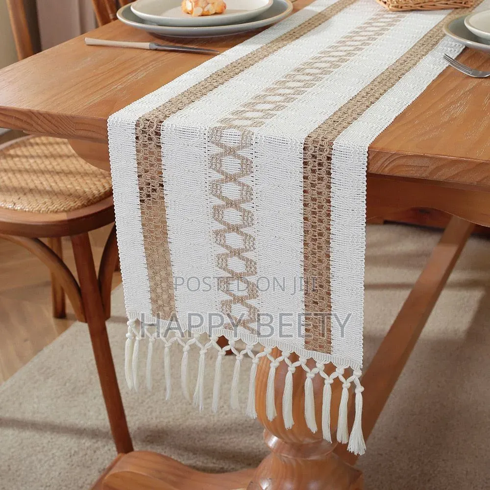 *Tassels Bohemian Style Table Runner Farmhouse Linen Table Runner