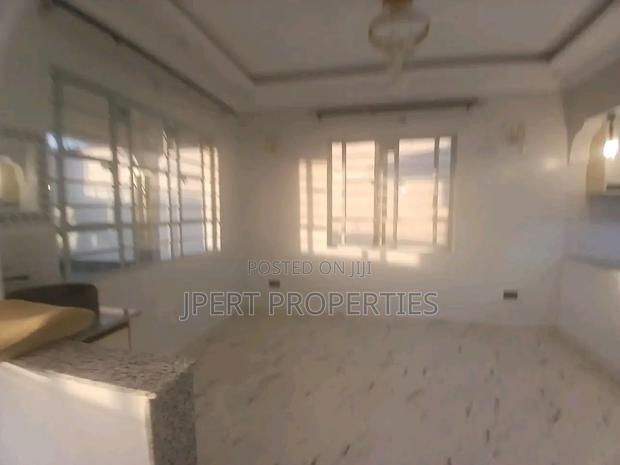 3bdrm Bungalow in Mugutha, Kimbo for sale - thumbnail 3