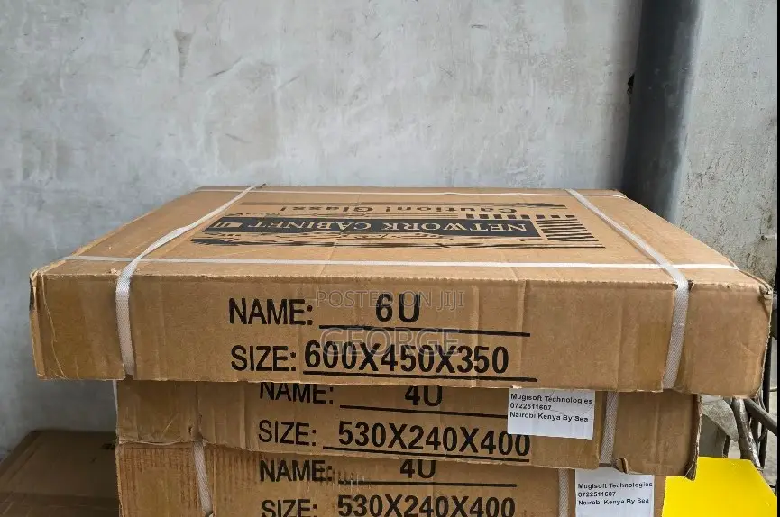 High Quality 4u Cabinet 530 X 400*230 With Pdu and Fan