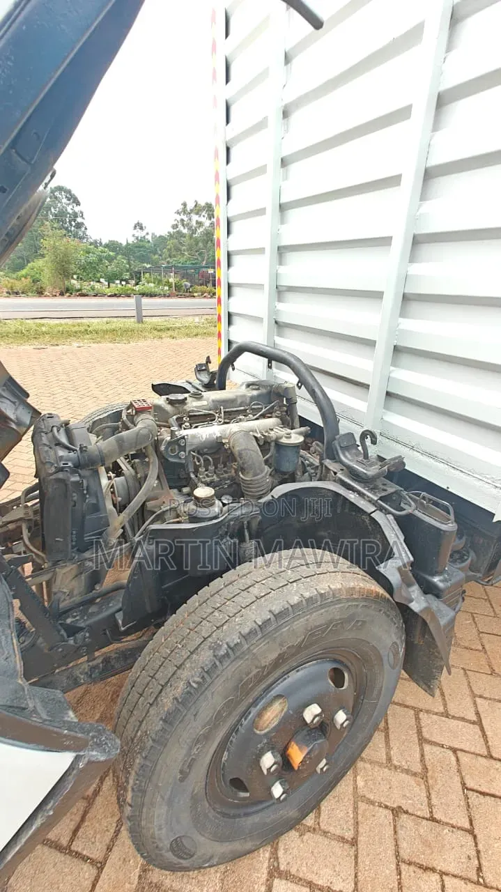 Mitsubishi Fuso Canter