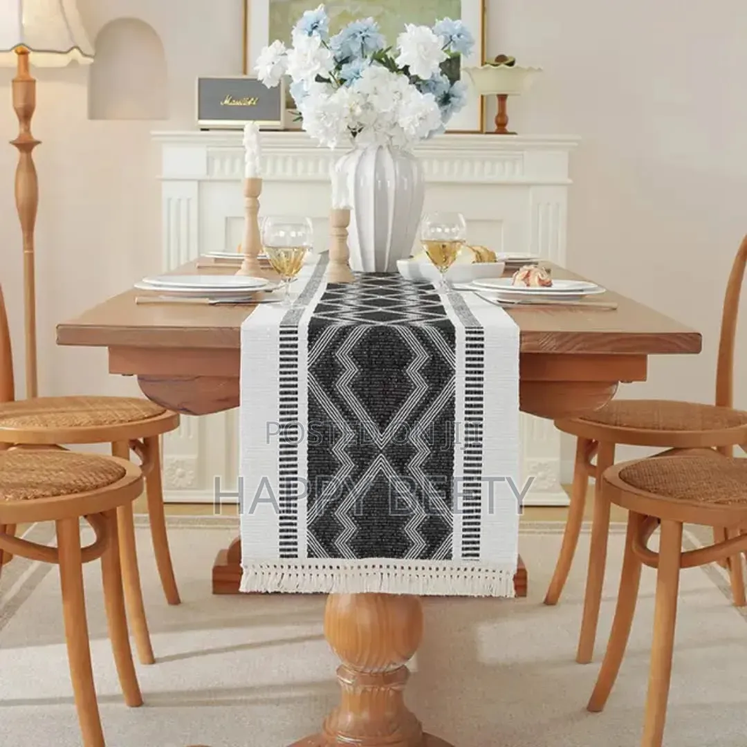 Elegant Modern Table Runner With Tassel