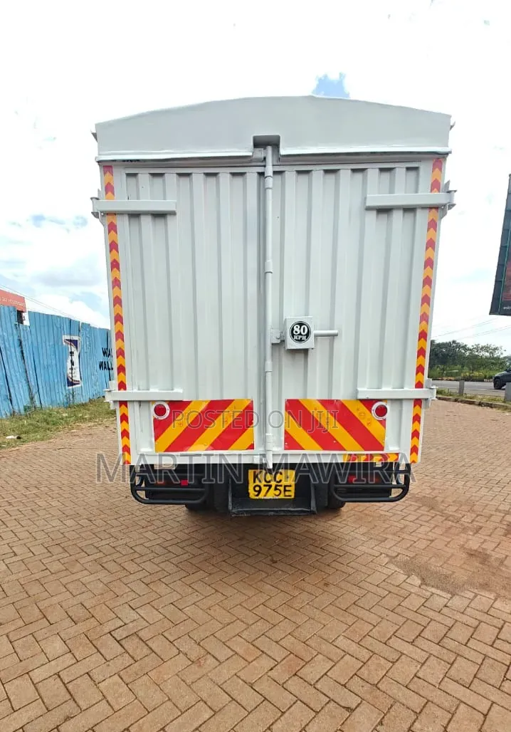 Mitsubishi Fuso Canter
