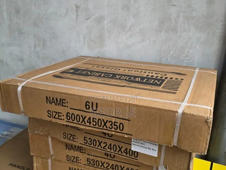 9u Wall-Mounted Network Cabinet Data Networking Cabinet 600x450x500