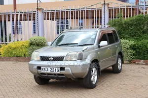Nissan X-Trail 2002 Silver