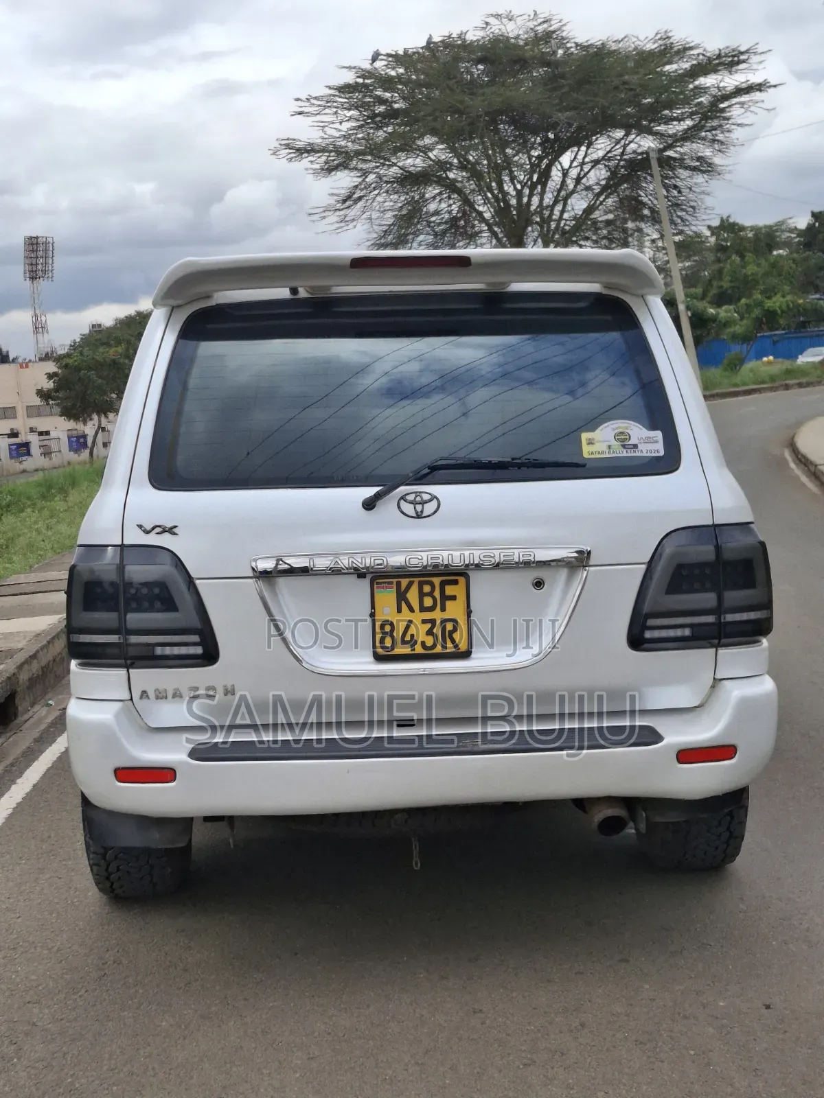 Toyota Land Cruiser Prado 2001 White