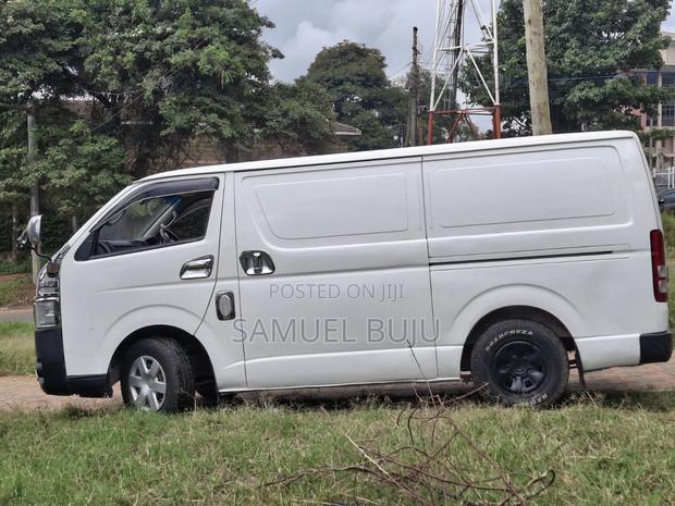 Toyota HiAce 2014 White - thumbnail 6