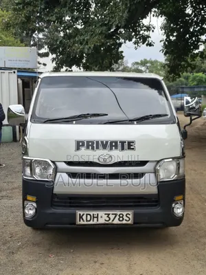 Toyota HiAce 2014 White