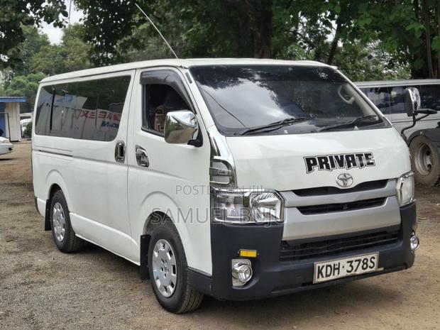 Toyota HiAce 2014 White - thumbnail 2