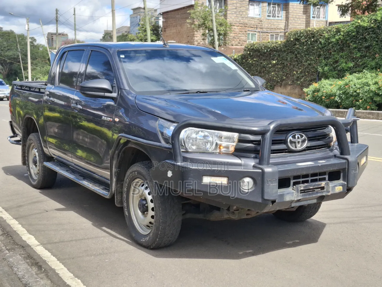 Toyota Hilux Revo Double Cab Deisel 2.4 AWD 2021 Gray