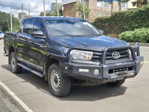 Toyota Hilux Revo Double Cab Deisel 2.4 AWD 2021 Gray