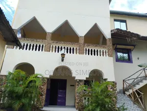 Furnished 6bdrm House in Home Vista, Shella for sale