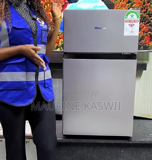 Hisense 91l Double Door With Freezer - thumbnail 2