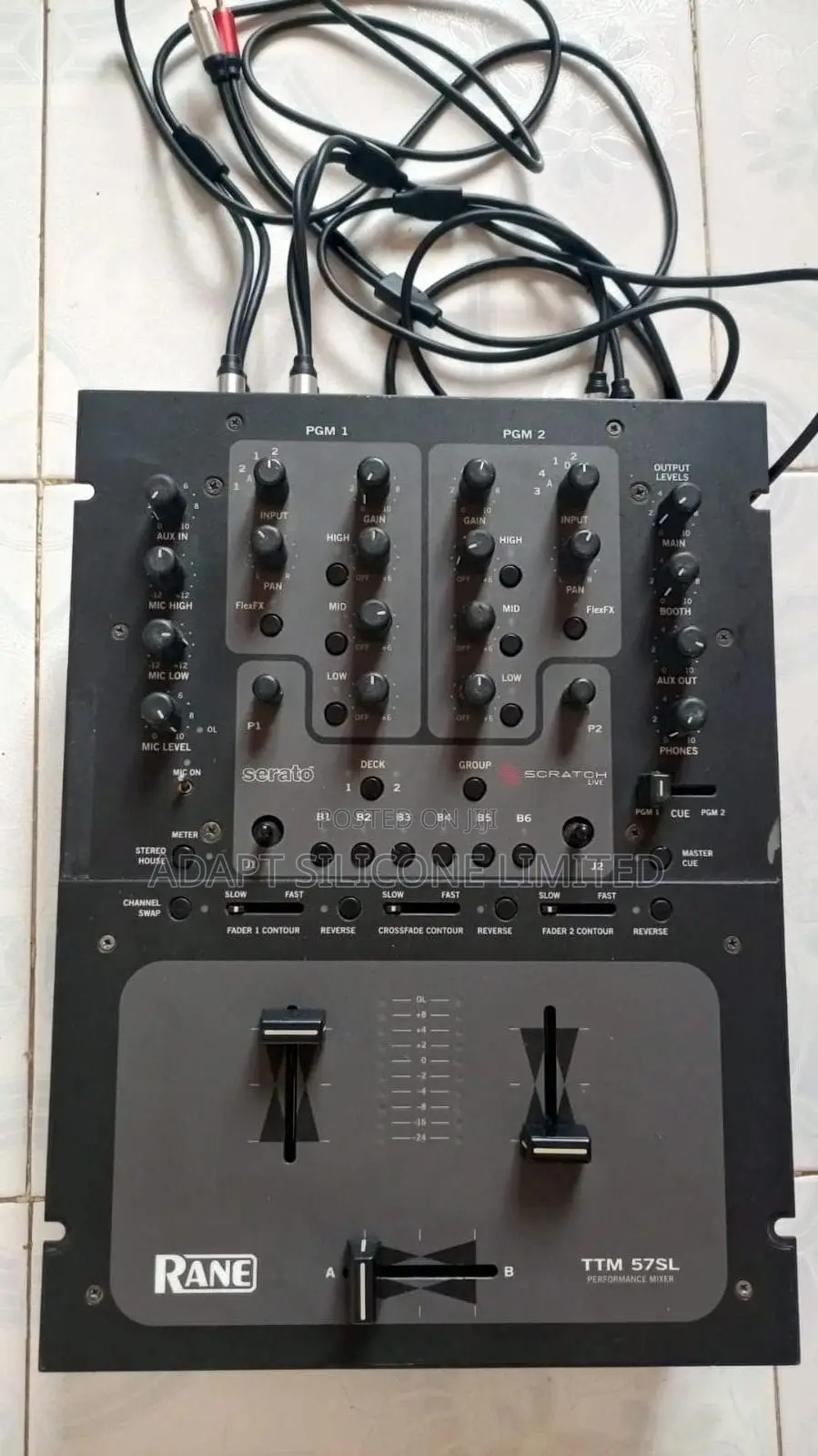 Rane TTM 57sl Mixer