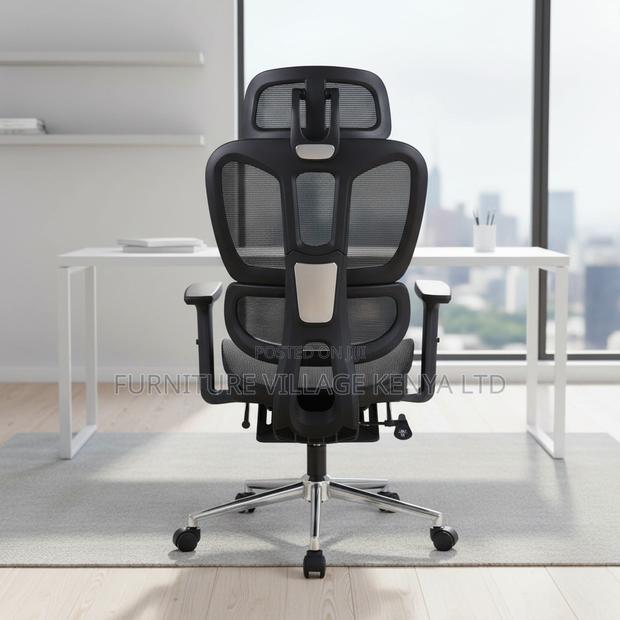 Black Full Mesh High-Back Chair With Footrest - thumbnail 7