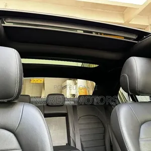 Mercedes-Benz C200 2019 Matt Black