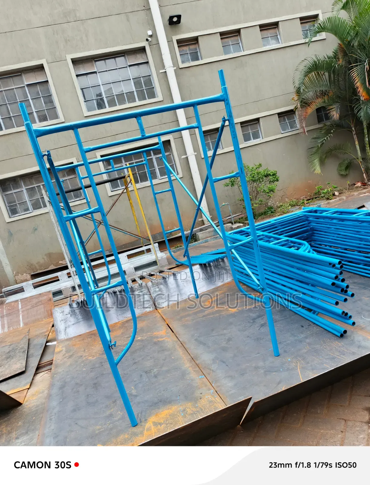 Construction Ladders/ Scaffold Ladder