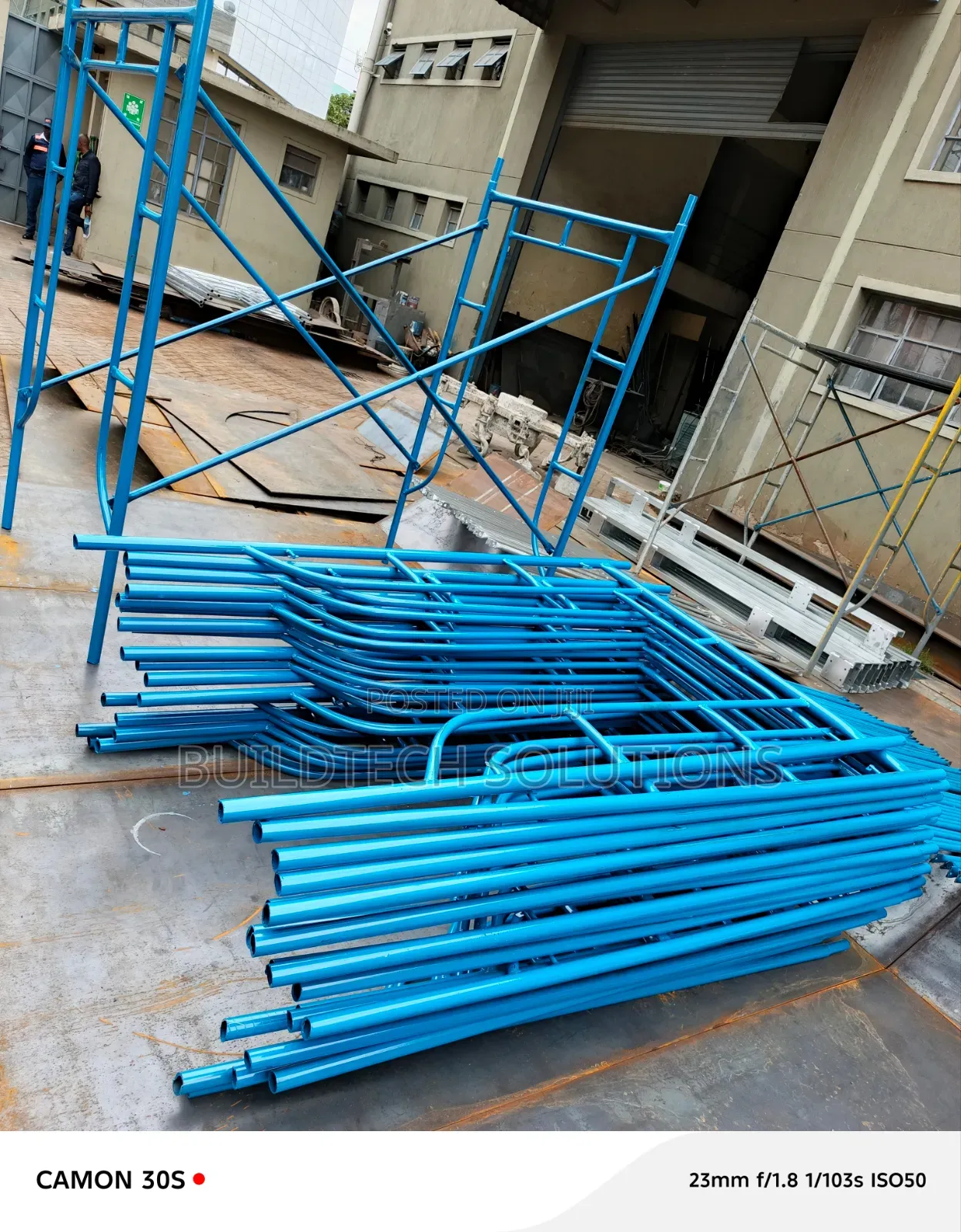 Construction Ladders/ Scaffold Ladder