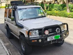 Toyota Land Cruiser 76 Series 2012 White