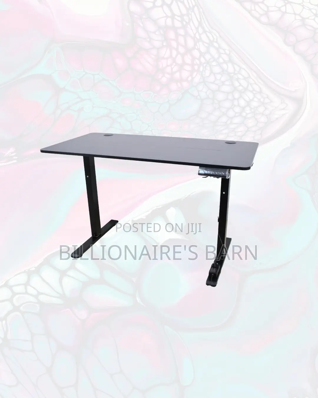 Modernize Your Office Using a Desk Clean Cable-Friendly Workspace