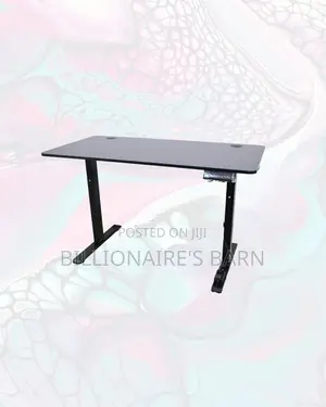 Modernize Your Office Using a Desk Clean Cable-Friendly Workspace