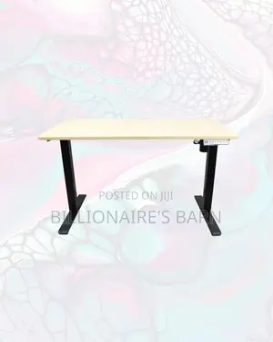 Modernize Your Office Using a Desk Clean Cable-Friendly Workspace