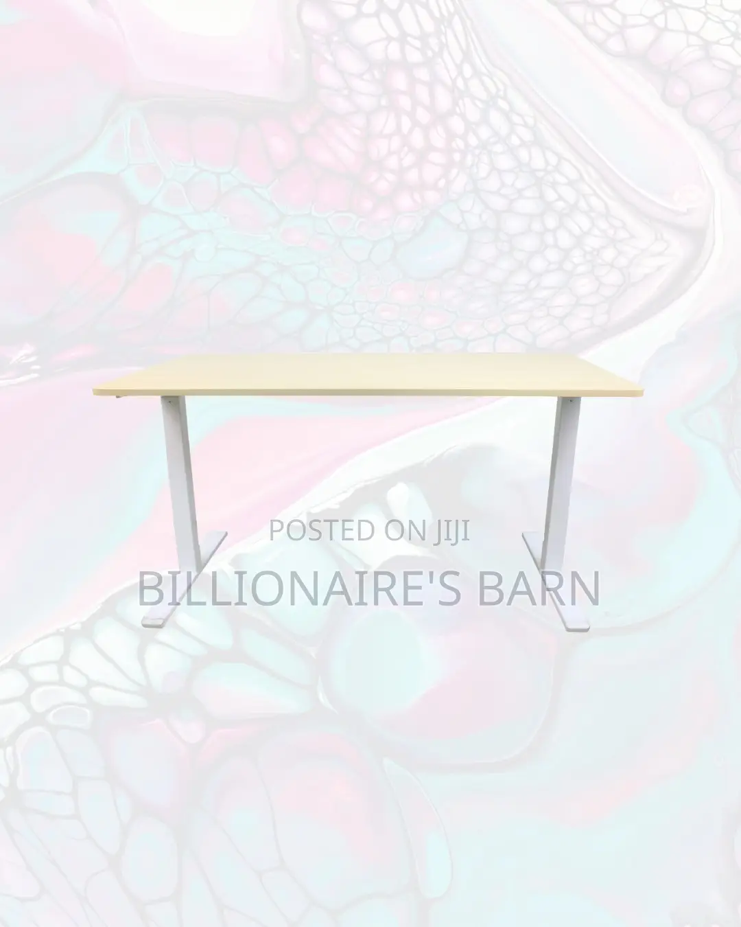Modernize Your Office Using a Desk Clean Cable-Friendly Workspace
