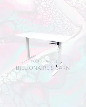 Modernize Your Office Using a Desk Clean Cable-Friendly Workspace