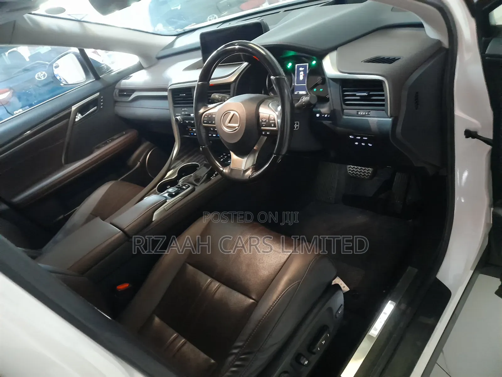 Lexus RX 450hL Luxury AWD 2018