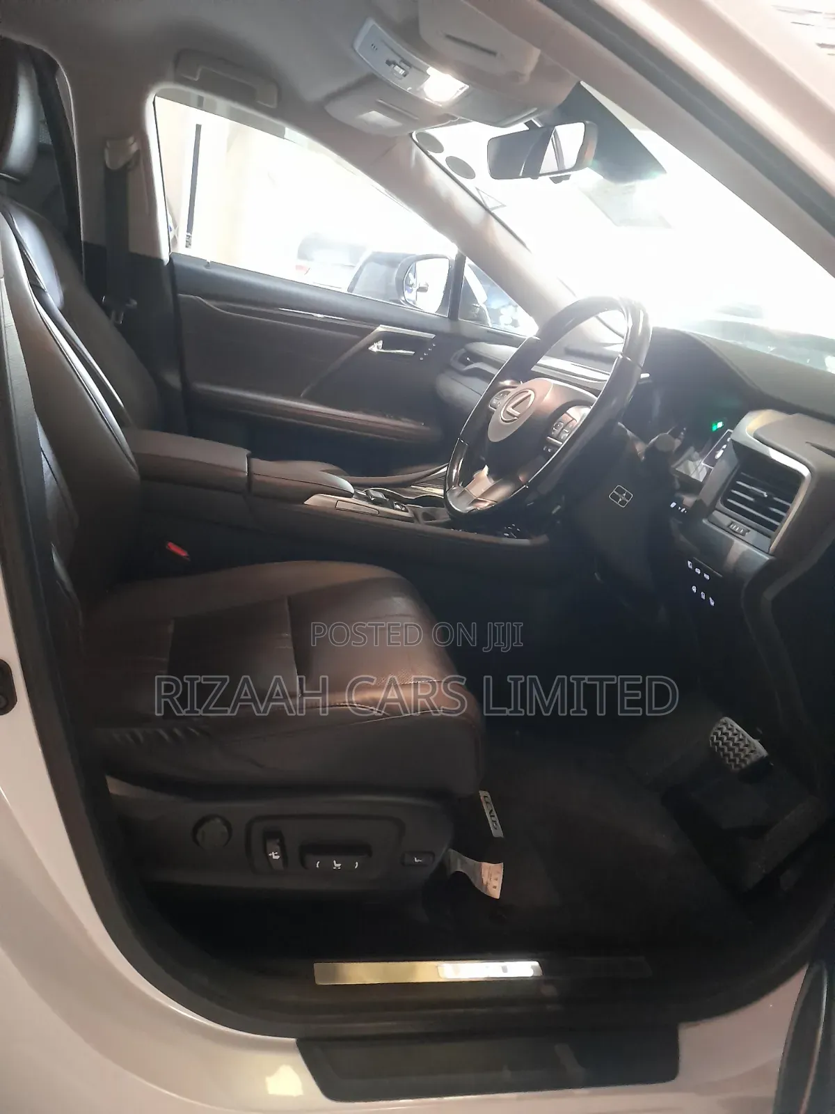 Lexus RX 450hL Luxury AWD 2018
