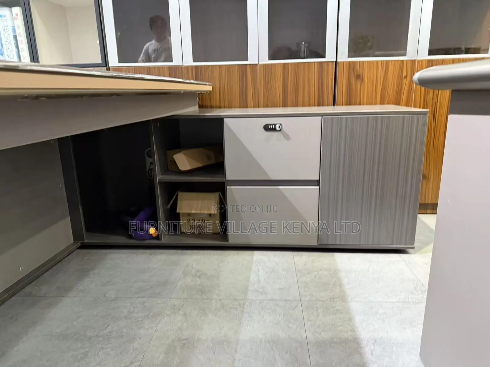 1.6m Executive Imported Ceo's L-Shape Table