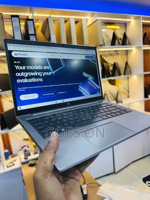 Laptop HP ZBook Firefly G8 16GB Intel Core i7 SSD 512GB