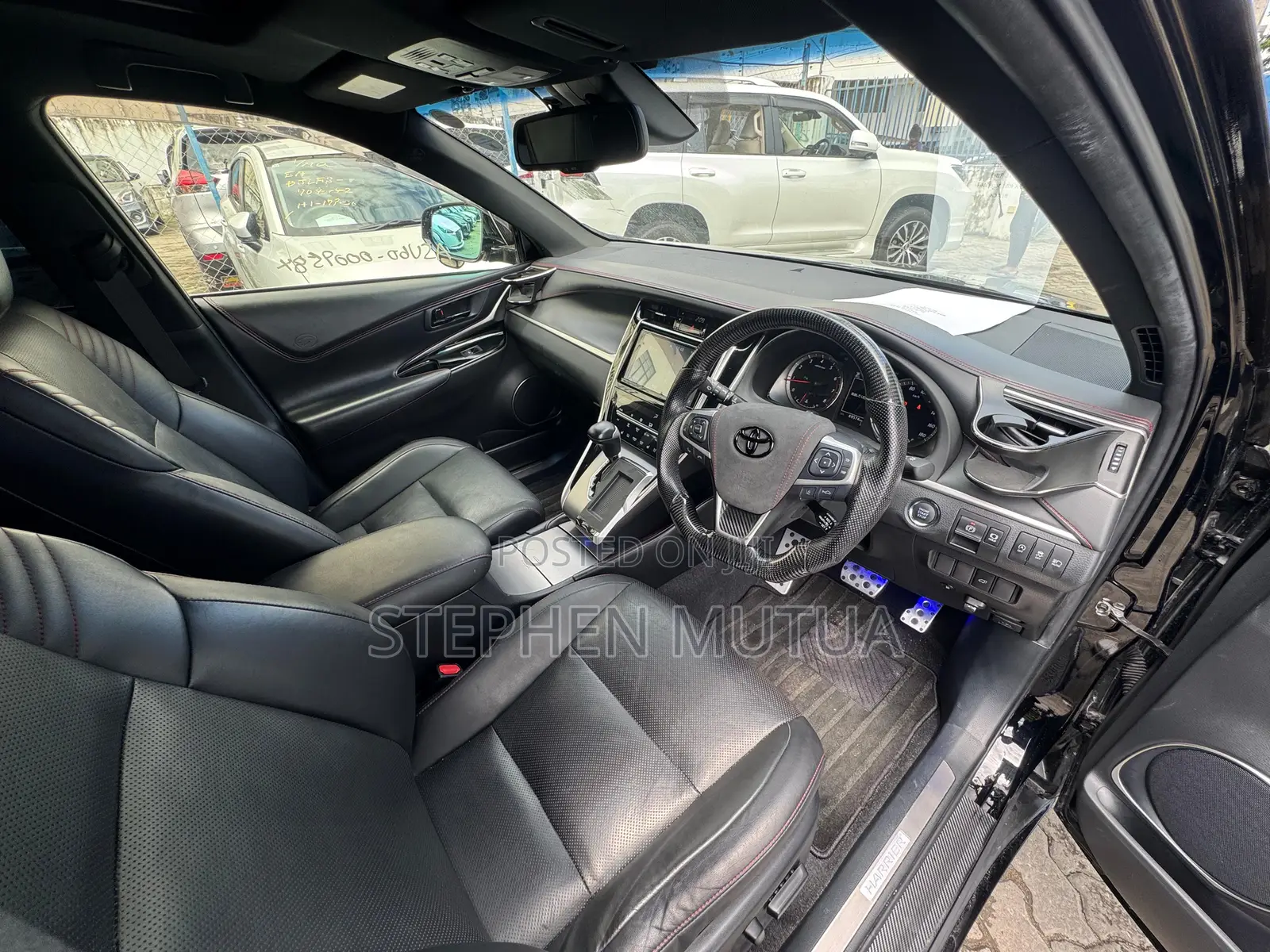 Toyota Harrier 2.0 2019 Black