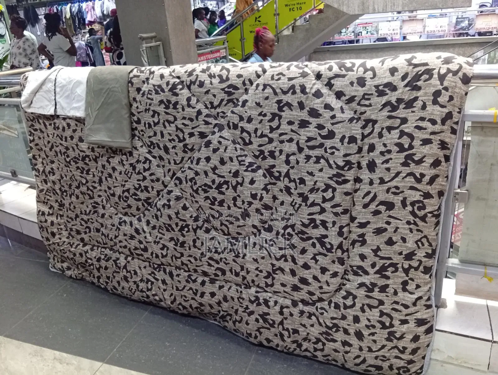 Binded Double-Sided Warm Duvet - Sn