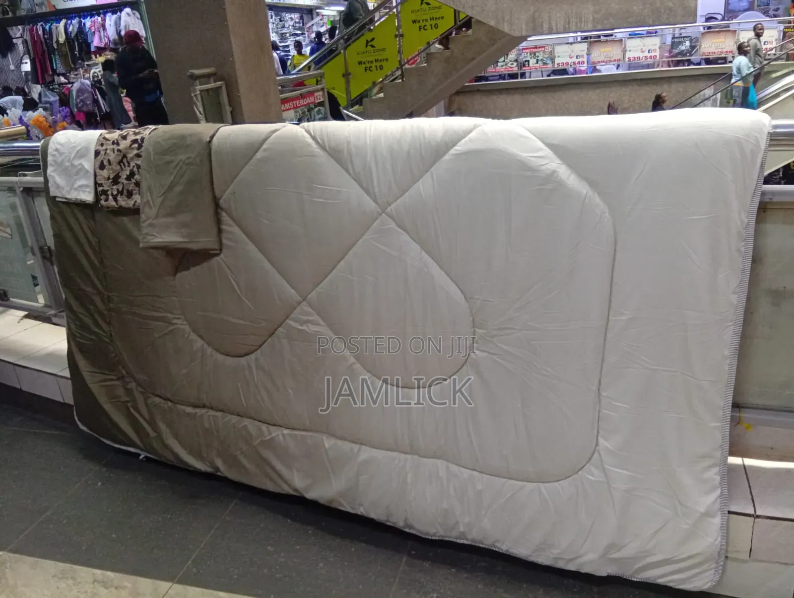 Binded Double-Sided Warm Duvet - Sn